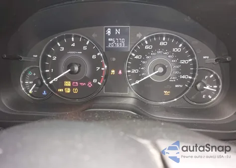 2011 Subaru Legacy 2.5I Limited из США, поврежденный, VIN 4S3BMCL6XB3223095